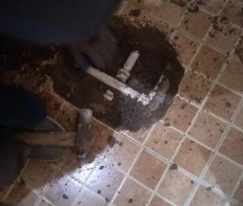 洛南卫生间漏水维修公司为您分享下卫生间渗水如何处理及注意事项